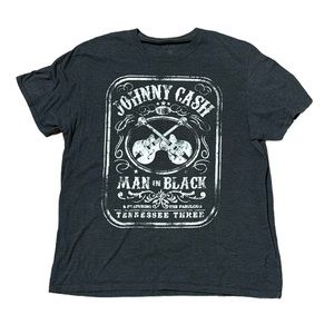 Johnny Cash Man in Black graphic T-shirt unisex